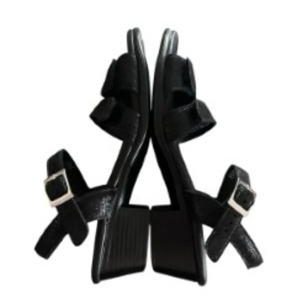 SAS Savanna Black Heel Strap Sandal 7.5